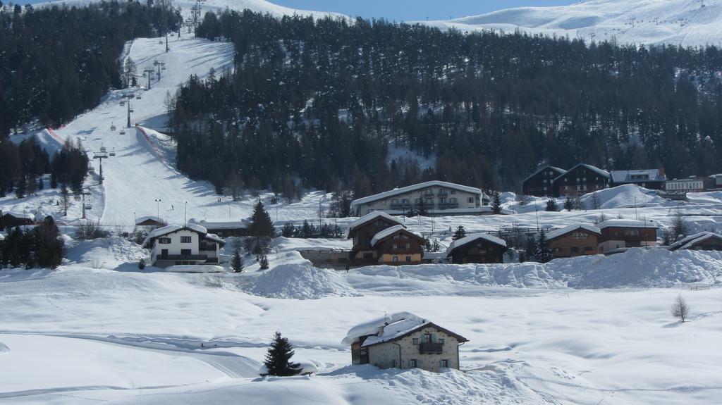 Residence Baita Cusini Livigno Exteriör bild