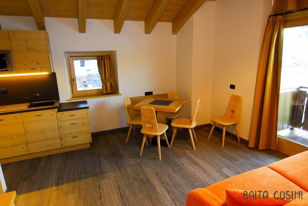 Residence Baita Cusini Livigno Exteriör bild